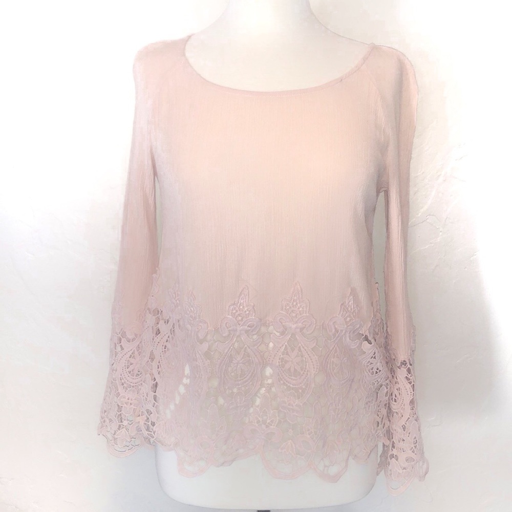 dani Collection baby pink lacey blouse small